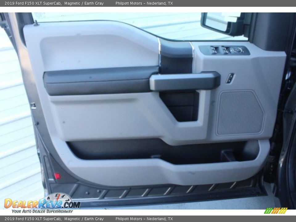 2019 Ford F150 XLT SuperCab Magnetic / Earth Gray Photo #9