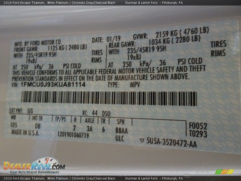2019 Ford Escape Titanium White Platinum / Chromite Gray/Charcoal Black Photo #10
