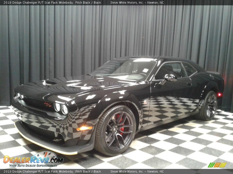 2019 Dodge Challenger R/T Scat Pack Widebody Pitch Black / Black Photo #2