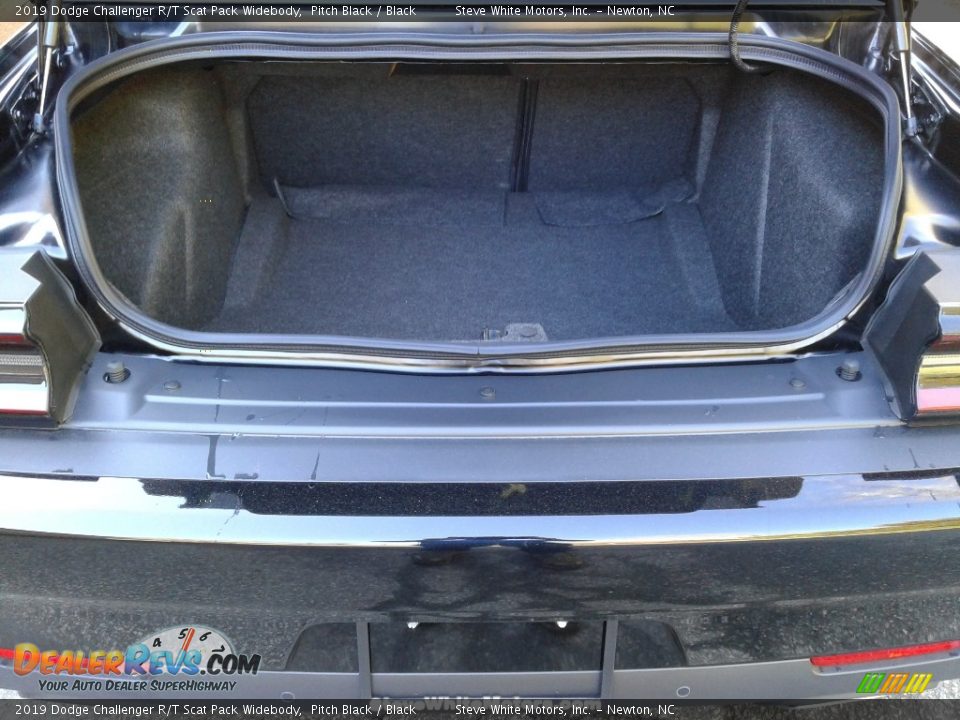 2019 Dodge Challenger R/T Scat Pack Widebody Pitch Black / Black Photo #12