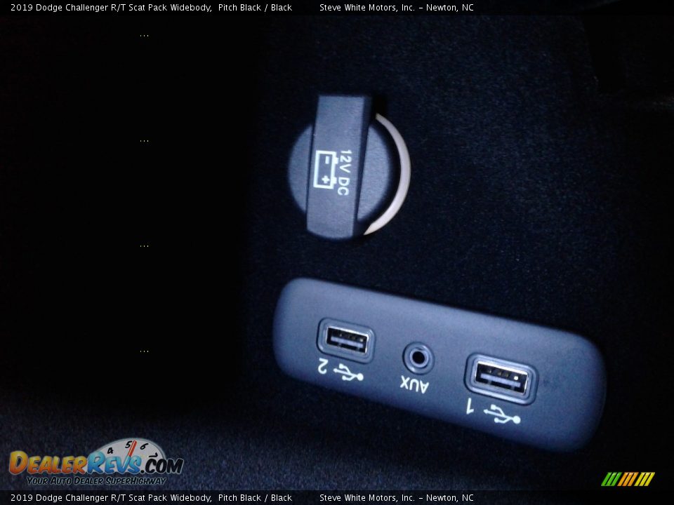2019 Dodge Challenger R/T Scat Pack Widebody Pitch Black / Black Photo #30