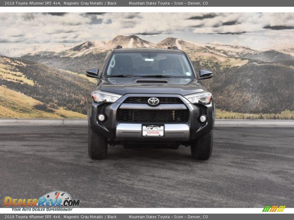 2019 Toyota 4Runner SR5 4x4 Magnetic Gray Metallic / Black Photo #2