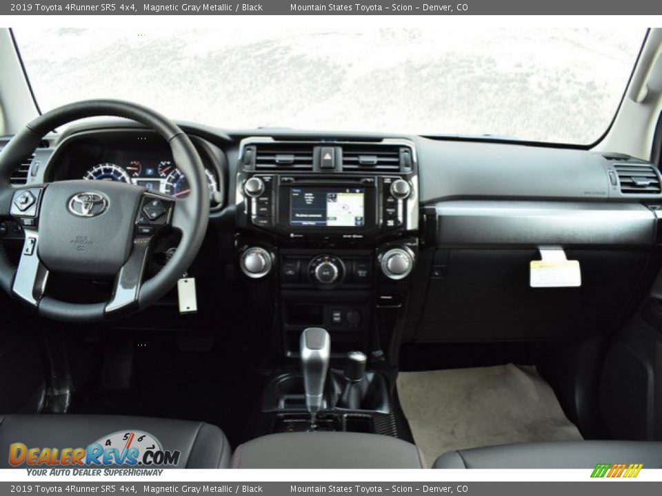 Dashboard of 2019 Toyota 4Runner SR5 4x4 Photo #8