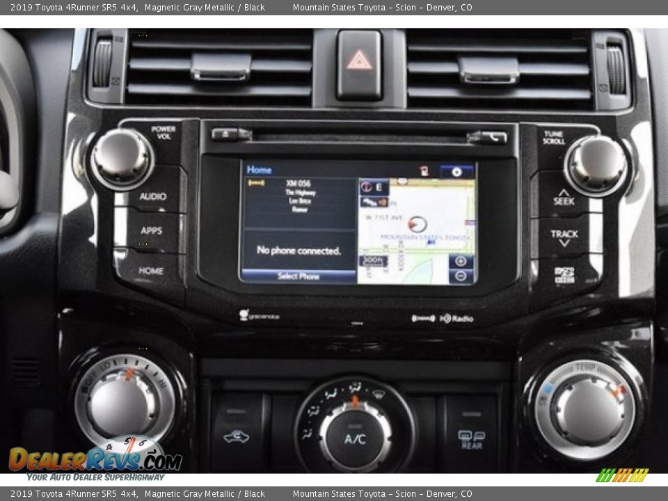 Controls of 2019 Toyota 4Runner SR5 4x4 Photo #10