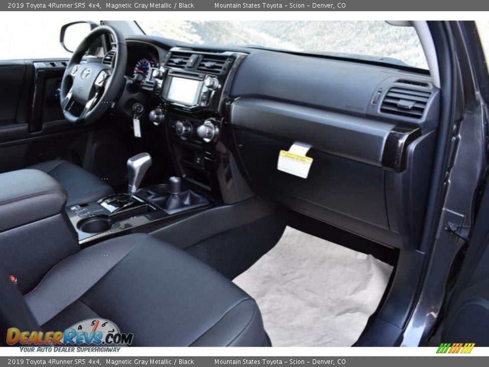 2019 Toyota 4Runner SR5 4x4 Magnetic Gray Metallic / Black Photo #11