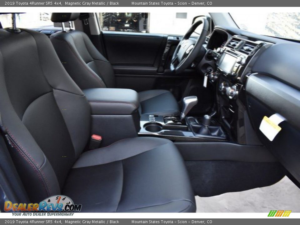2019 Toyota 4Runner SR5 4x4 Magnetic Gray Metallic / Black Photo #12