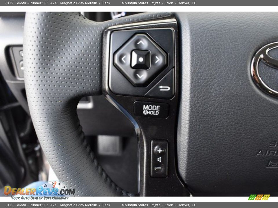 2019 Toyota 4Runner SR5 4x4 Steering Wheel Photo #26