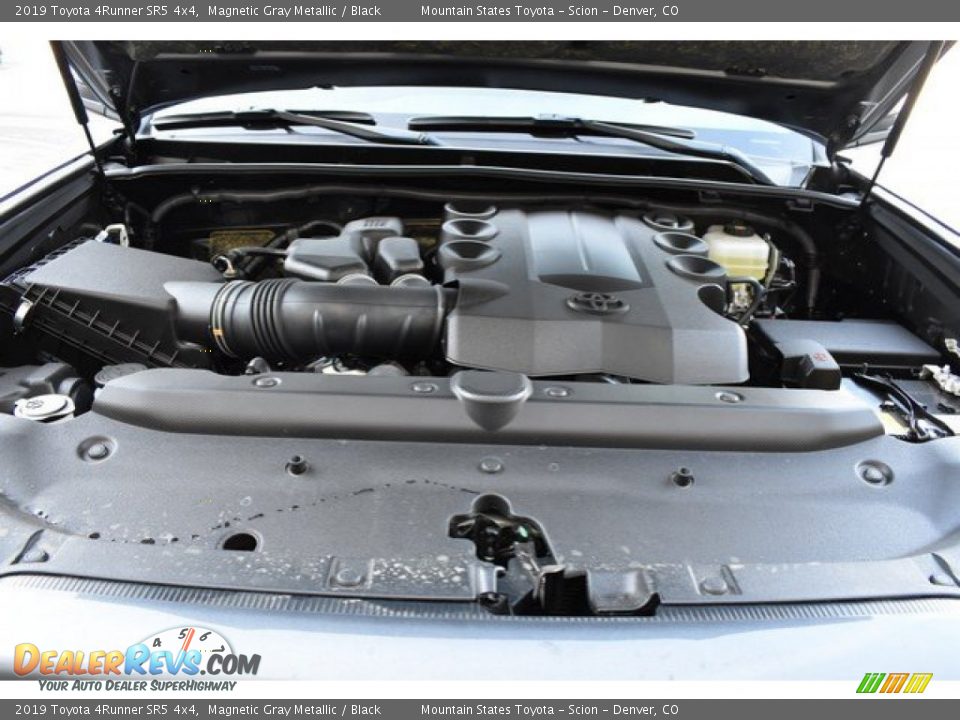 2019 Toyota 4Runner SR5 4x4 Magnetic Gray Metallic / Black Photo #32