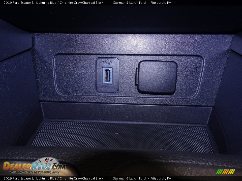 2019 Ford Escape S Lightning Blue / Chromite Gray/Charcoal Black Photo #13