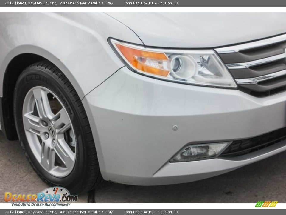 2012 Honda Odyssey Touring Alabaster Silver Metallic / Gray Photo #10