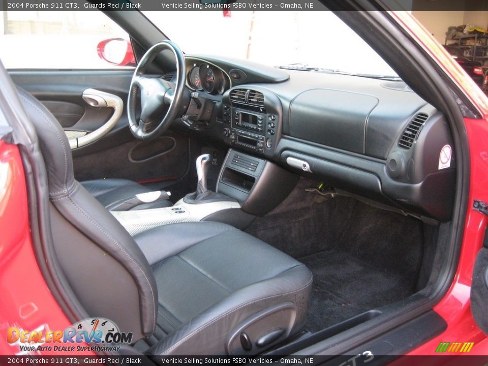 Front Seat of 2004 Porsche 911 GT3 Photo #7