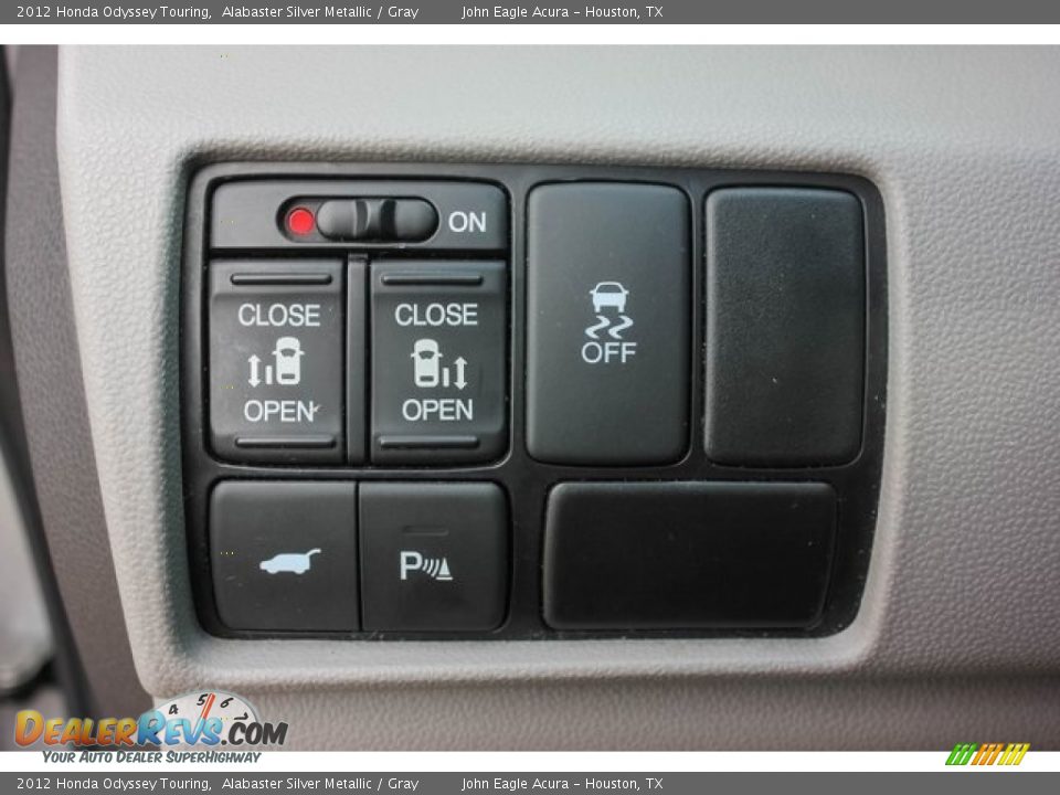 2012 Honda Odyssey Touring Alabaster Silver Metallic / Gray Photo #33