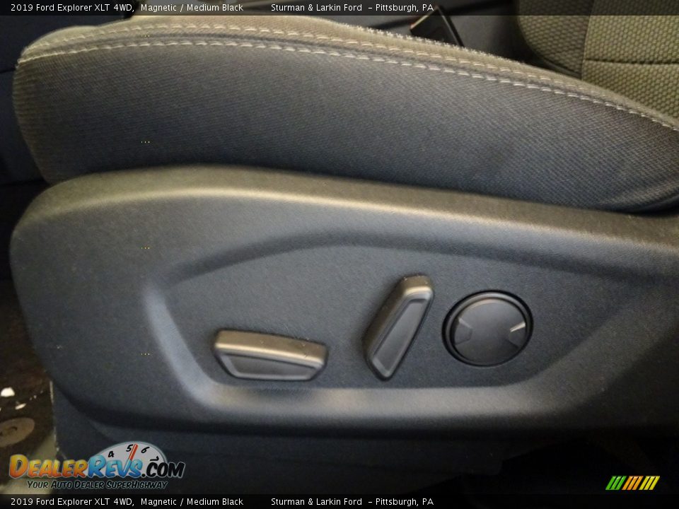 2019 Ford Explorer XLT 4WD Magnetic / Medium Black Photo #12