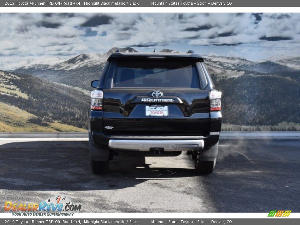 2019 Toyota 4Runner TRD Off-Road 4x4 Midnight Black metallic / Black Photo #4