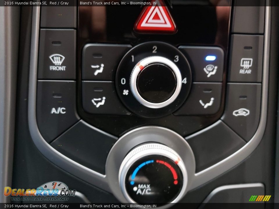 2016 Hyundai Elantra SE Red / Gray Photo #19