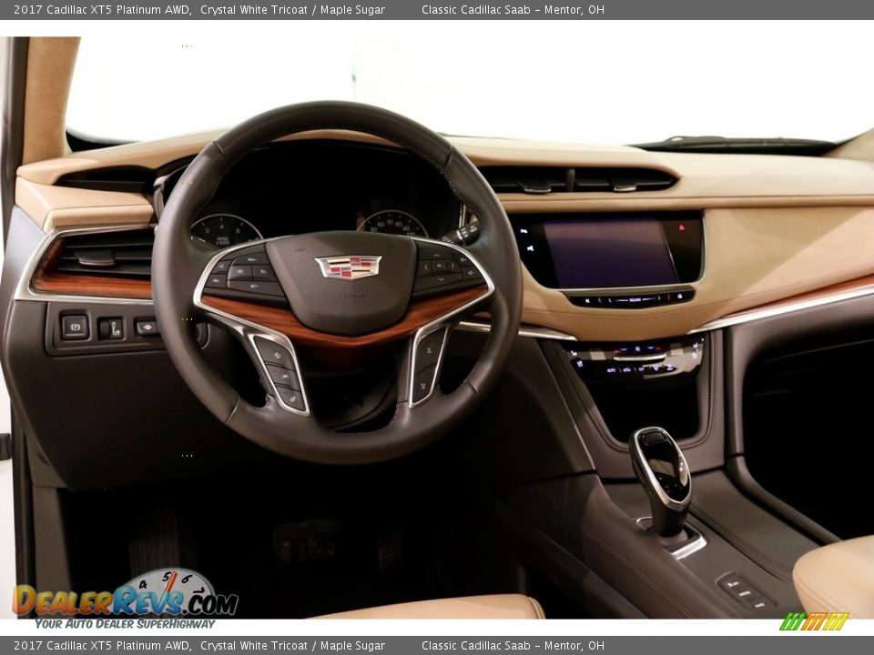 2017 Cadillac XT5 Platinum AWD Crystal White Tricoat / Maple Sugar Photo #7