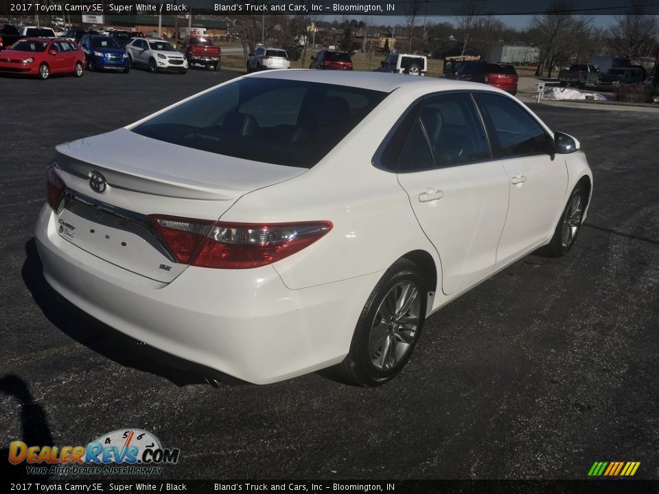 2017 Toyota Camry SE Super White / Black Photo #6