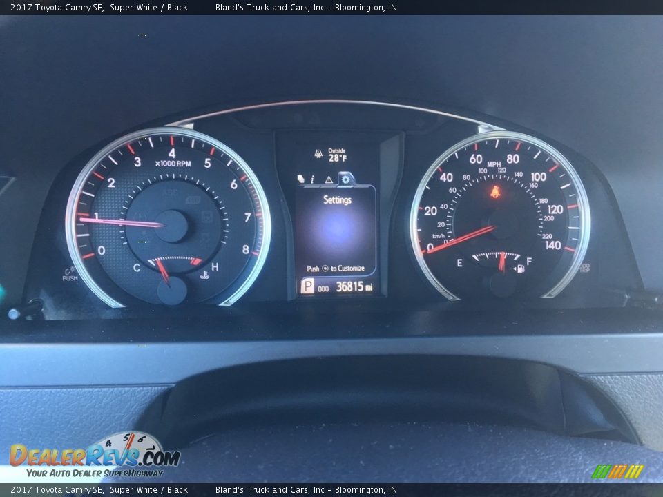 2017 Toyota Camry SE Super White / Black Photo #30