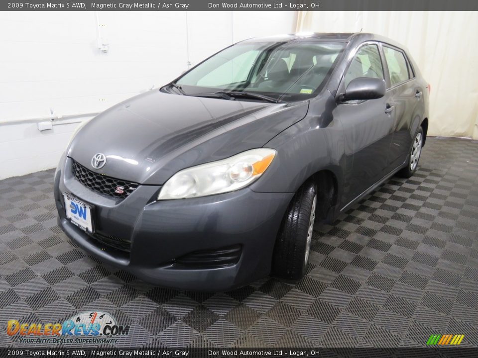 2009 Toyota Matrix S AWD Magnetic Gray Metallic / Ash Gray Photo #6