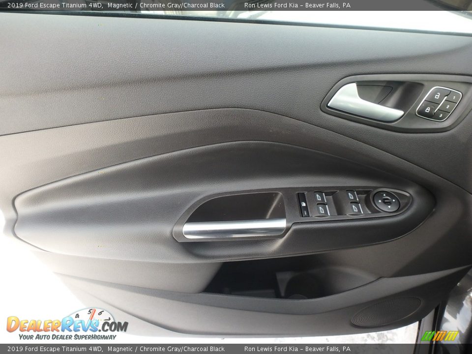 2019 Ford Escape Titanium 4WD Magnetic / Chromite Gray/Charcoal Black Photo #14