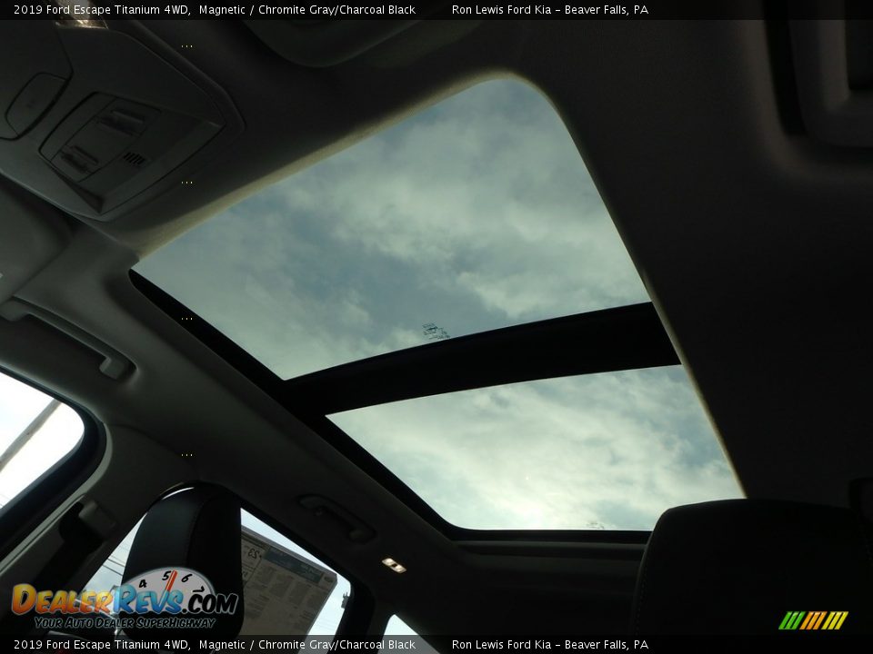 2019 Ford Escape Titanium 4WD Magnetic / Chromite Gray/Charcoal Black Photo #15