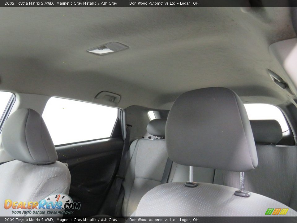 2009 Toyota Matrix S AWD Magnetic Gray Metallic / Ash Gray Photo #17