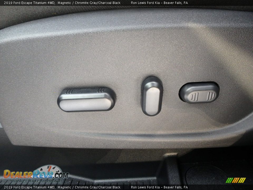 2019 Ford Escape Titanium 4WD Magnetic / Chromite Gray/Charcoal Black Photo #17