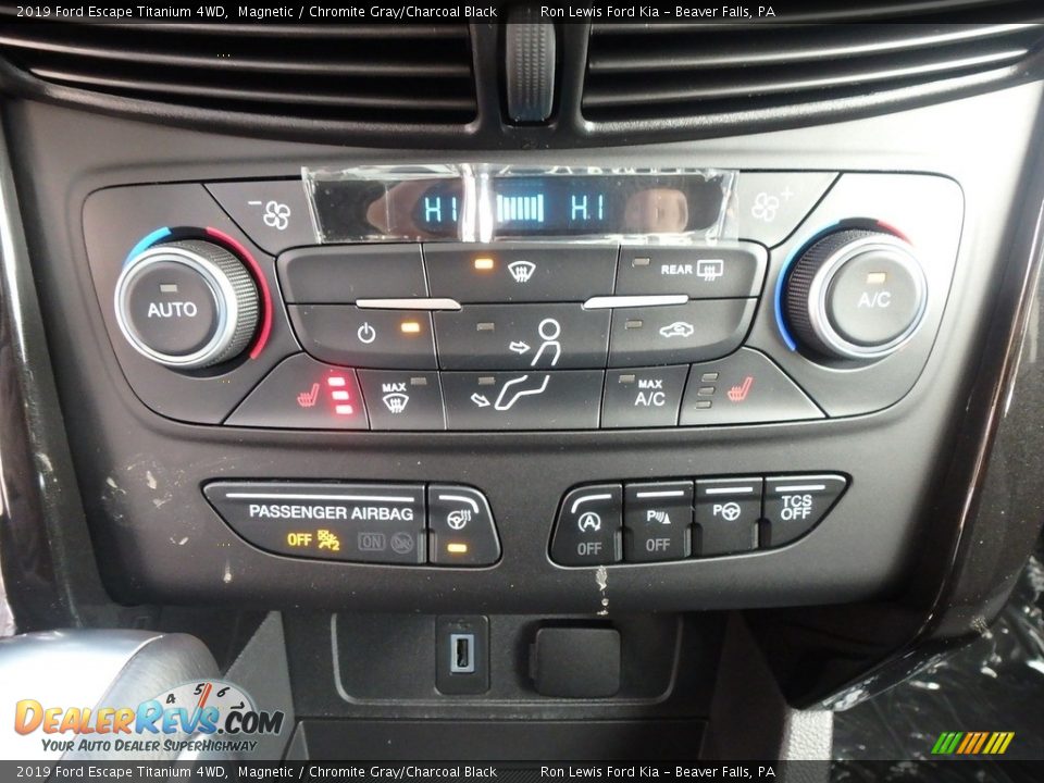 2019 Ford Escape Titanium 4WD Magnetic / Chromite Gray/Charcoal Black Photo #19
