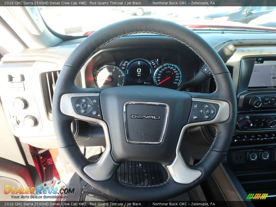 2019 GMC Sierra 2500HD Denali Crew Cab 4WD Red Quartz Tintcoat / Jet Black Photo #17