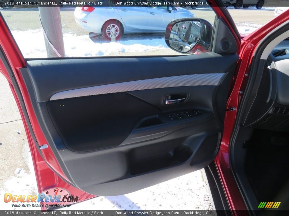 2018 Mitsubishi Outlander LE Rally Red Metallic / Black Photo #28