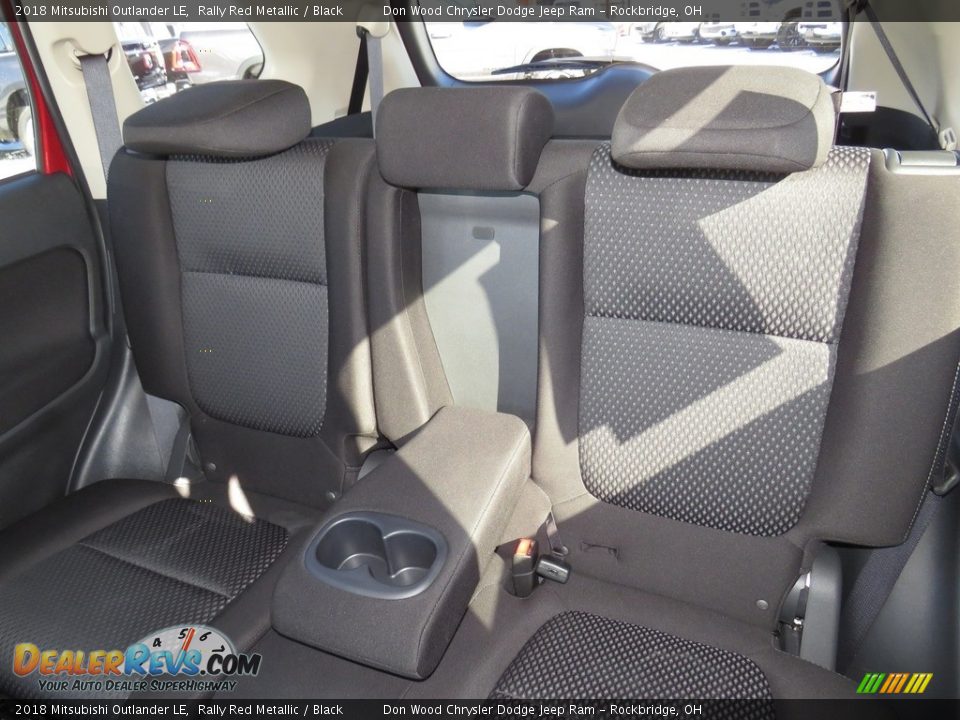 2018 Mitsubishi Outlander LE Rally Red Metallic / Black Photo #31
