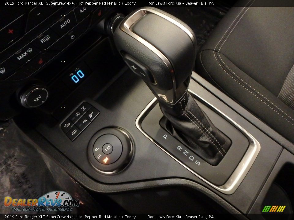 2019 Ford Ranger XLT SuperCrew 4x4 Shifter Photo 17