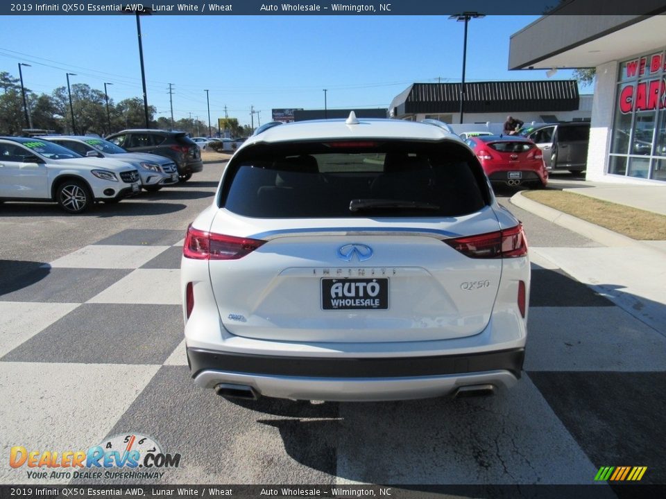 2019 Infiniti QX50 Essential AWD Lunar White / Wheat Photo #4