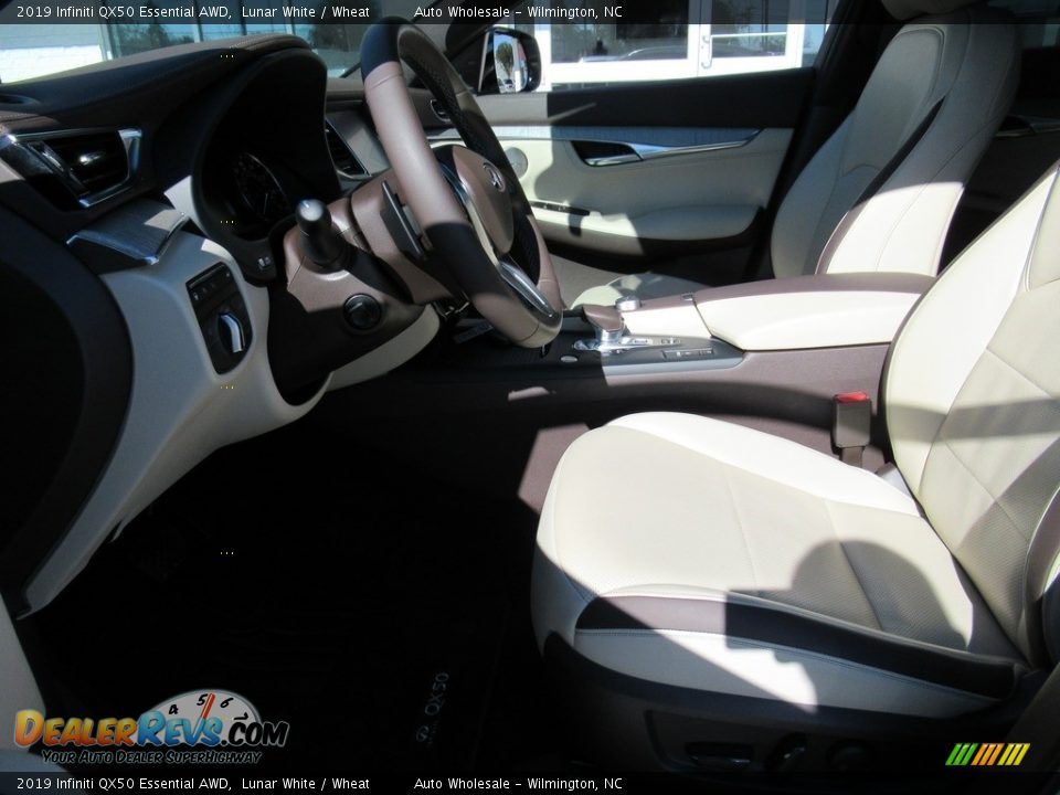 2019 Infiniti QX50 Essential AWD Lunar White / Wheat Photo #10