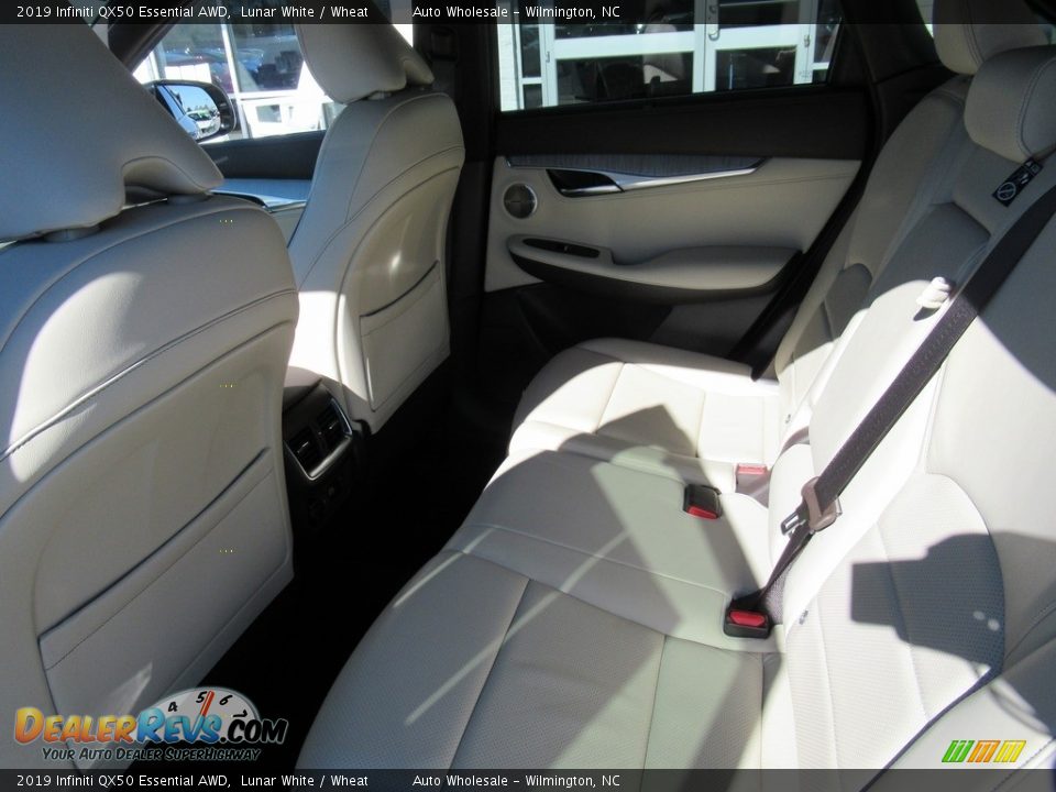 2019 Infiniti QX50 Essential AWD Lunar White / Wheat Photo #12