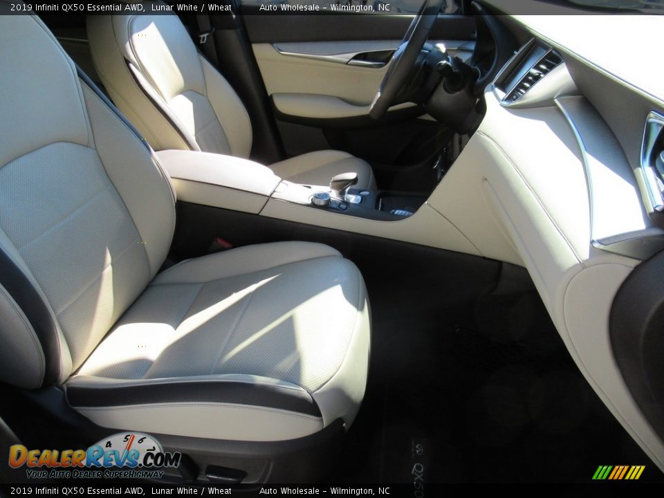2019 Infiniti QX50 Essential AWD Lunar White / Wheat Photo #13
