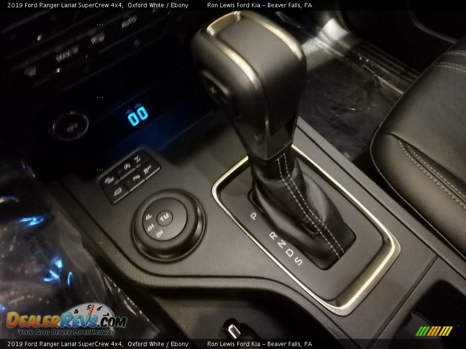 2019 Ford Ranger Lariat SuperCrew 4x4 Shifter Photo #14