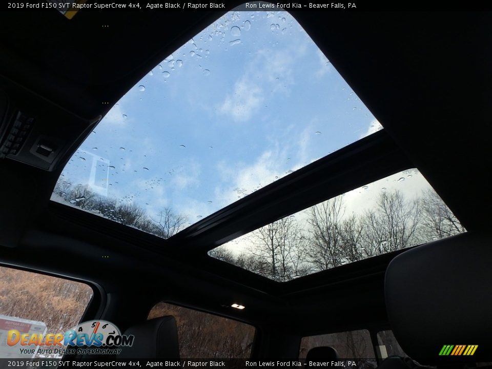 Sunroof of 2019 Ford F150 SVT Raptor SuperCrew 4x4 Photo #15