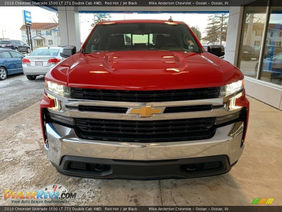 2019 Chevrolet Silverado 1500 LT Z71 Double Cab 4WD Red Hot / Jet Black Photo #2