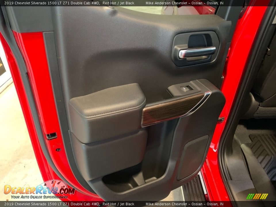 2019 Chevrolet Silverado 1500 LT Z71 Double Cab 4WD Red Hot / Jet Black Photo #22