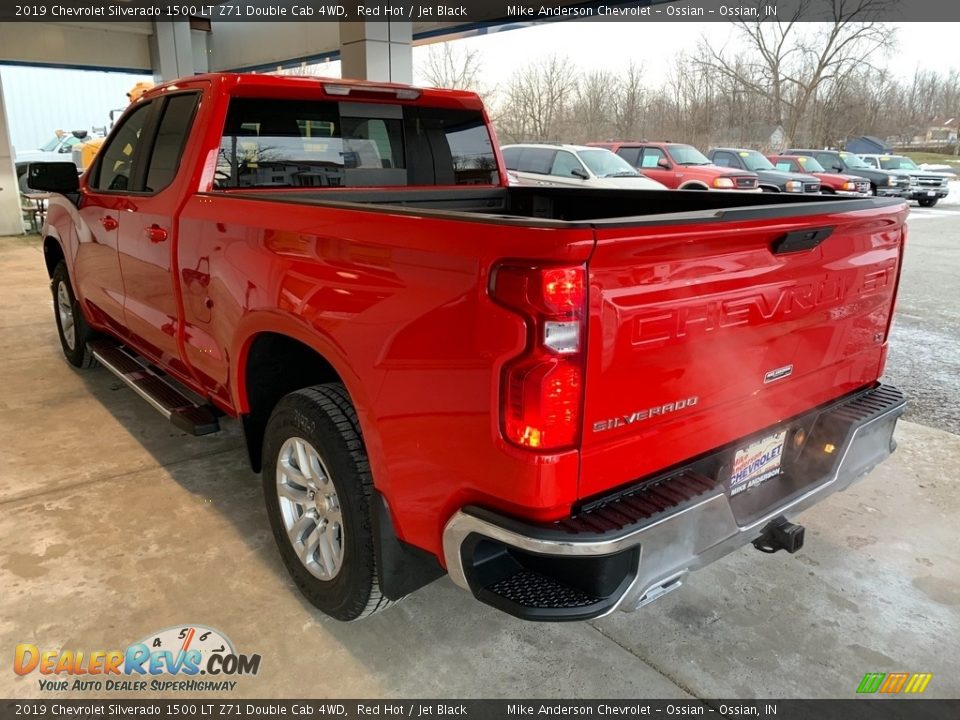 2019 Chevrolet Silverado 1500 LT Z71 Double Cab 4WD Red Hot / Jet Black Photo #26