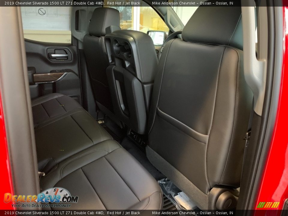 2019 Chevrolet Silverado 1500 LT Z71 Double Cab 4WD Red Hot / Jet Black Photo #32