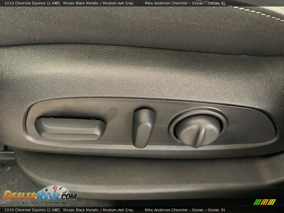 2019 Chevrolet Equinox LS AWD Mosaic Black Metallic / Medium Ash Gray Photo #8