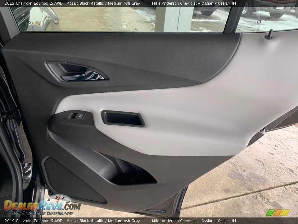 2019 Chevrolet Equinox LS AWD Mosaic Black Metallic / Medium Ash Gray Photo #25