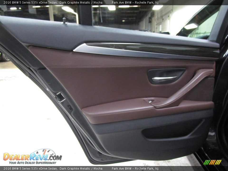 2016 BMW 5 Series 535i xDrive Sedan Dark Graphite Metallic / Mocha Photo #10