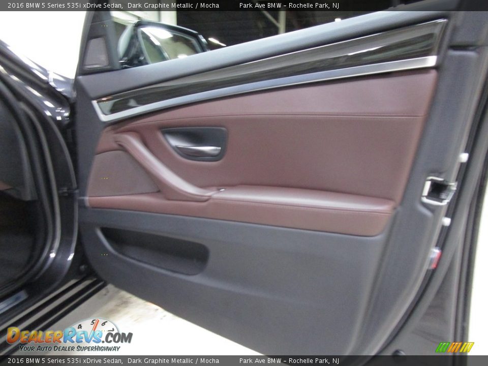 2016 BMW 5 Series 535i xDrive Sedan Dark Graphite Metallic / Mocha Photo #13