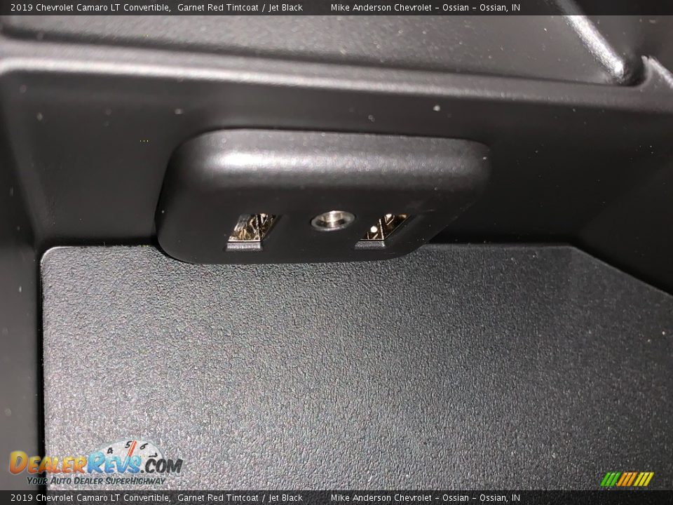 2019 Chevrolet Camaro LT Convertible Garnet Red Tintcoat / Jet Black Photo #17
