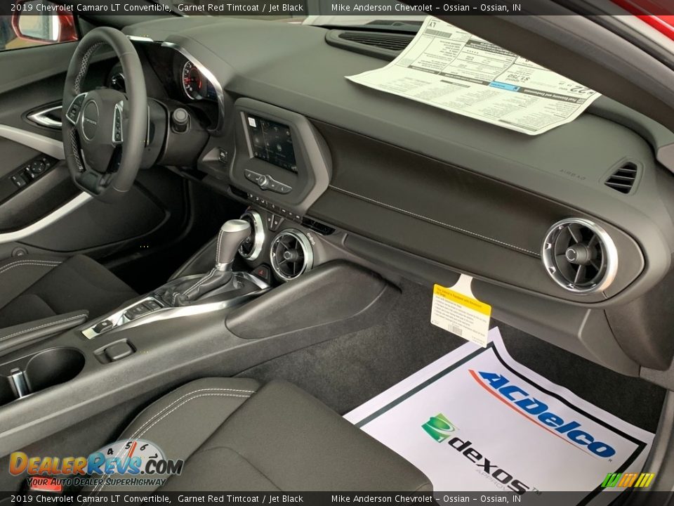 2019 Chevrolet Camaro LT Convertible Garnet Red Tintcoat / Jet Black Photo #22