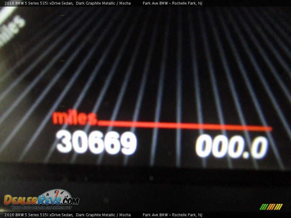 2016 BMW 5 Series 535i xDrive Sedan Dark Graphite Metallic / Mocha Photo #24