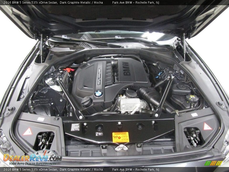 2016 BMW 5 Series 535i xDrive Sedan Dark Graphite Metallic / Mocha Photo #29
